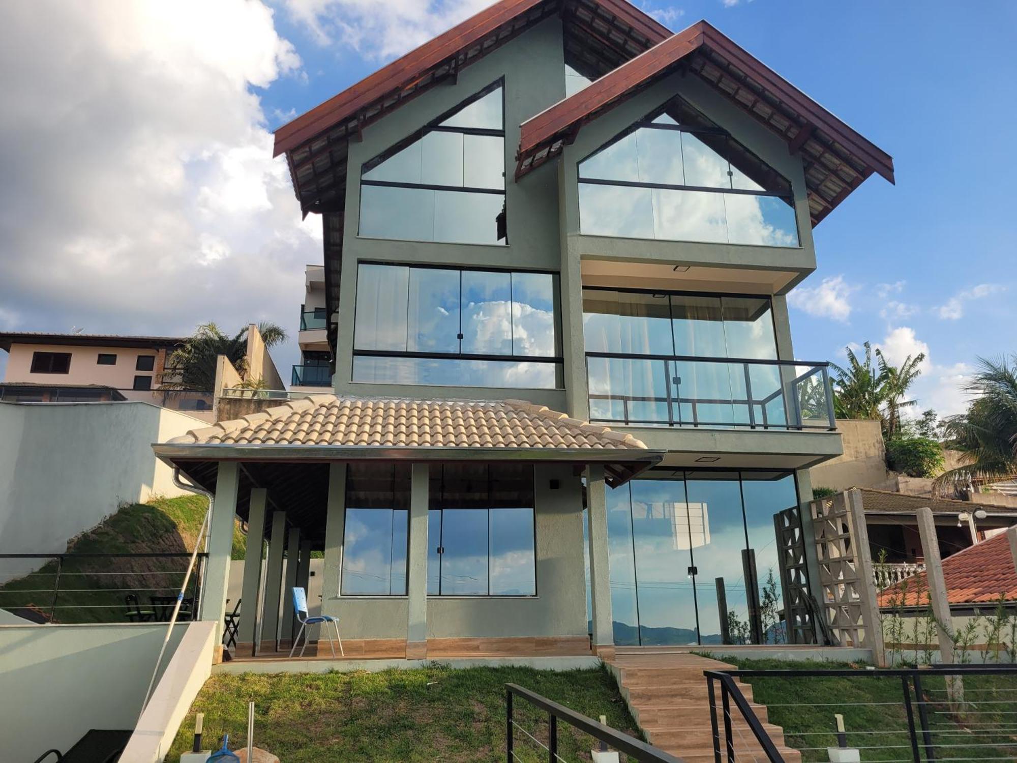 Casa Nova, Piscina E Vista Para As Montanhas Águas de Lindóia المظهر الخارجي الصورة