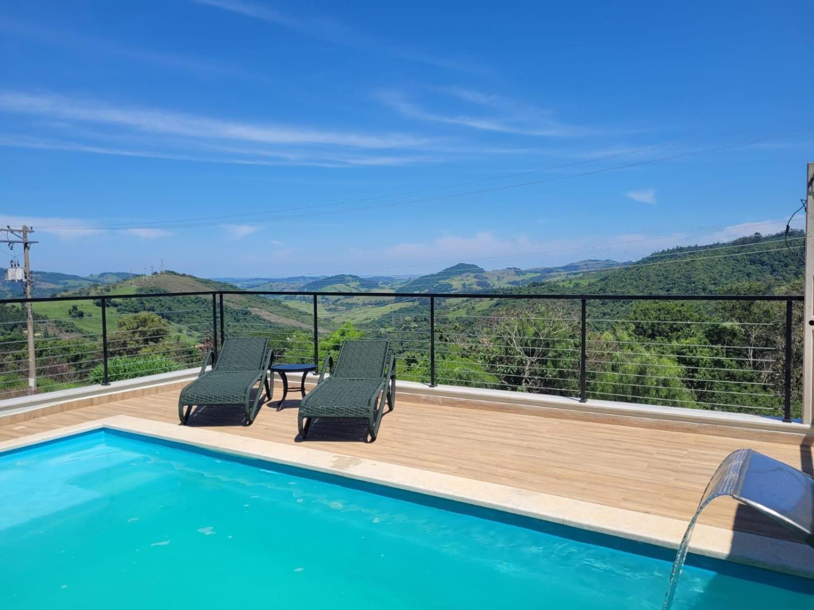 Casa Nova, Piscina E Vista Para As Montanhas Águas de Lindóia المظهر الخارجي الصورة